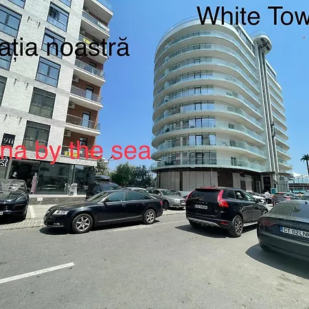 Selena By The Sea Apartment *