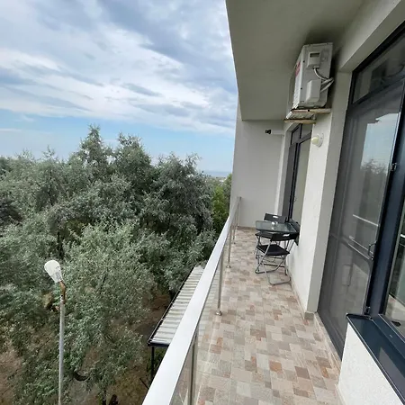 Selena By The Sea Apartament Mamaja